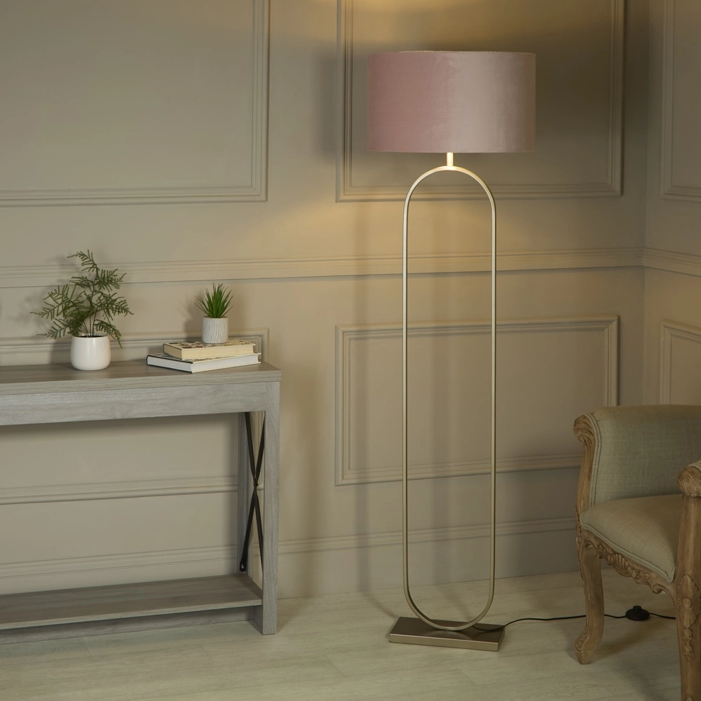 Stehlampe Modish Bronze mit rosa Farbton Searchlight 5053423307657