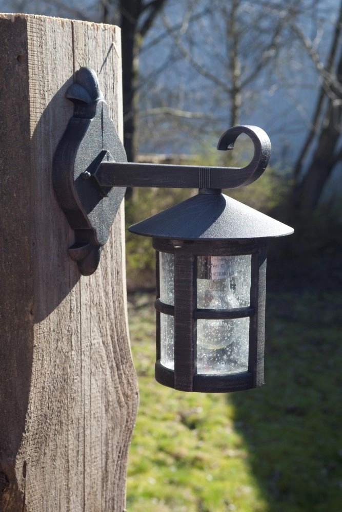 Kleine Außenlampe Jordy Brilliant 4004353078439
