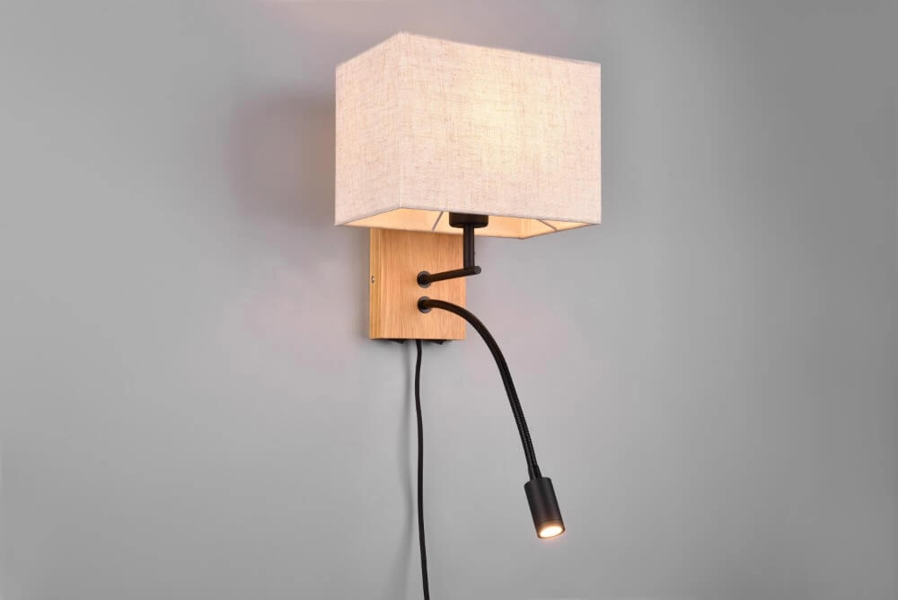 Ländliche Wandlampe Nilam rechteckige Haube Trio 4017807567977