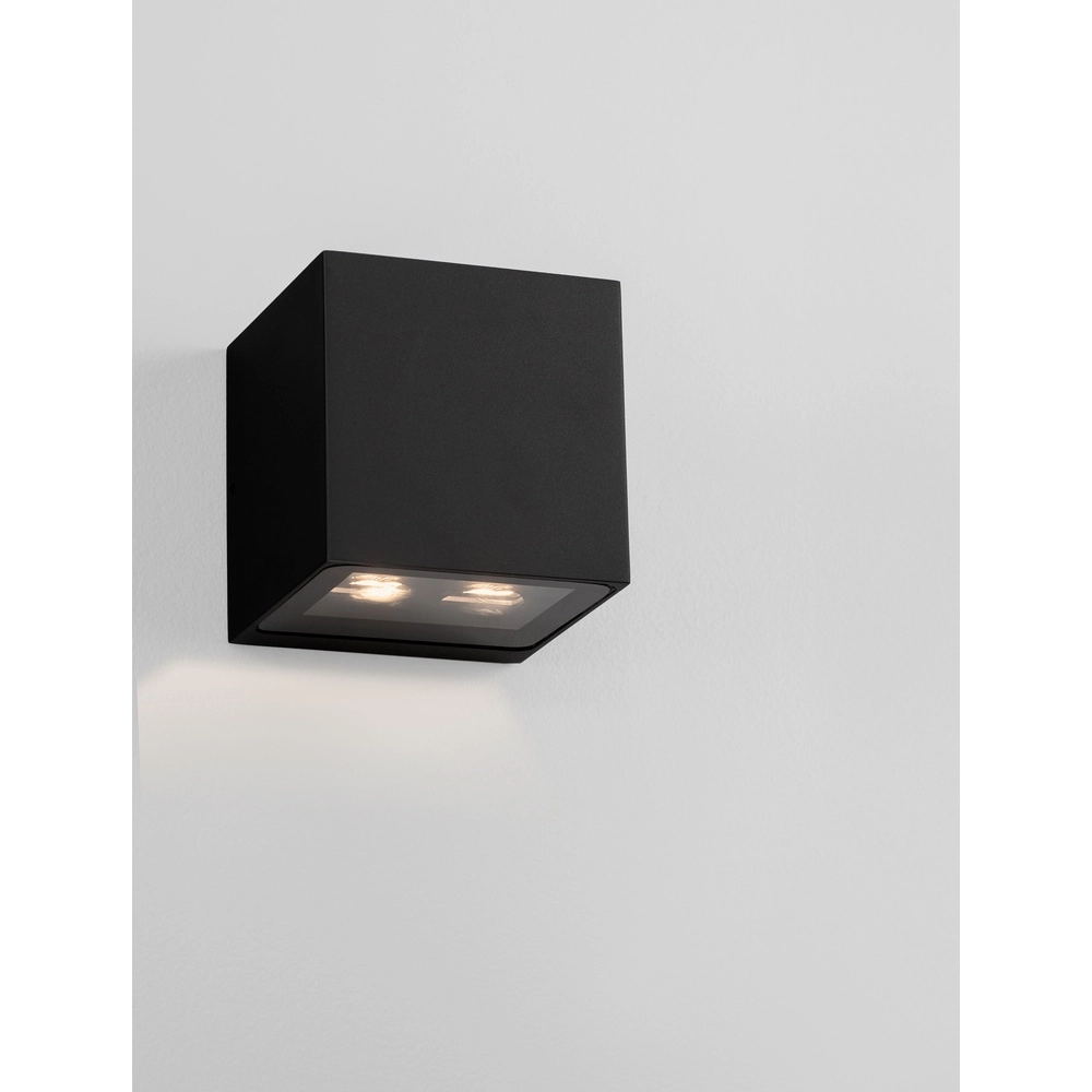 Design-Aufbaustrahler Rob schwarz Lyora 5212017478610