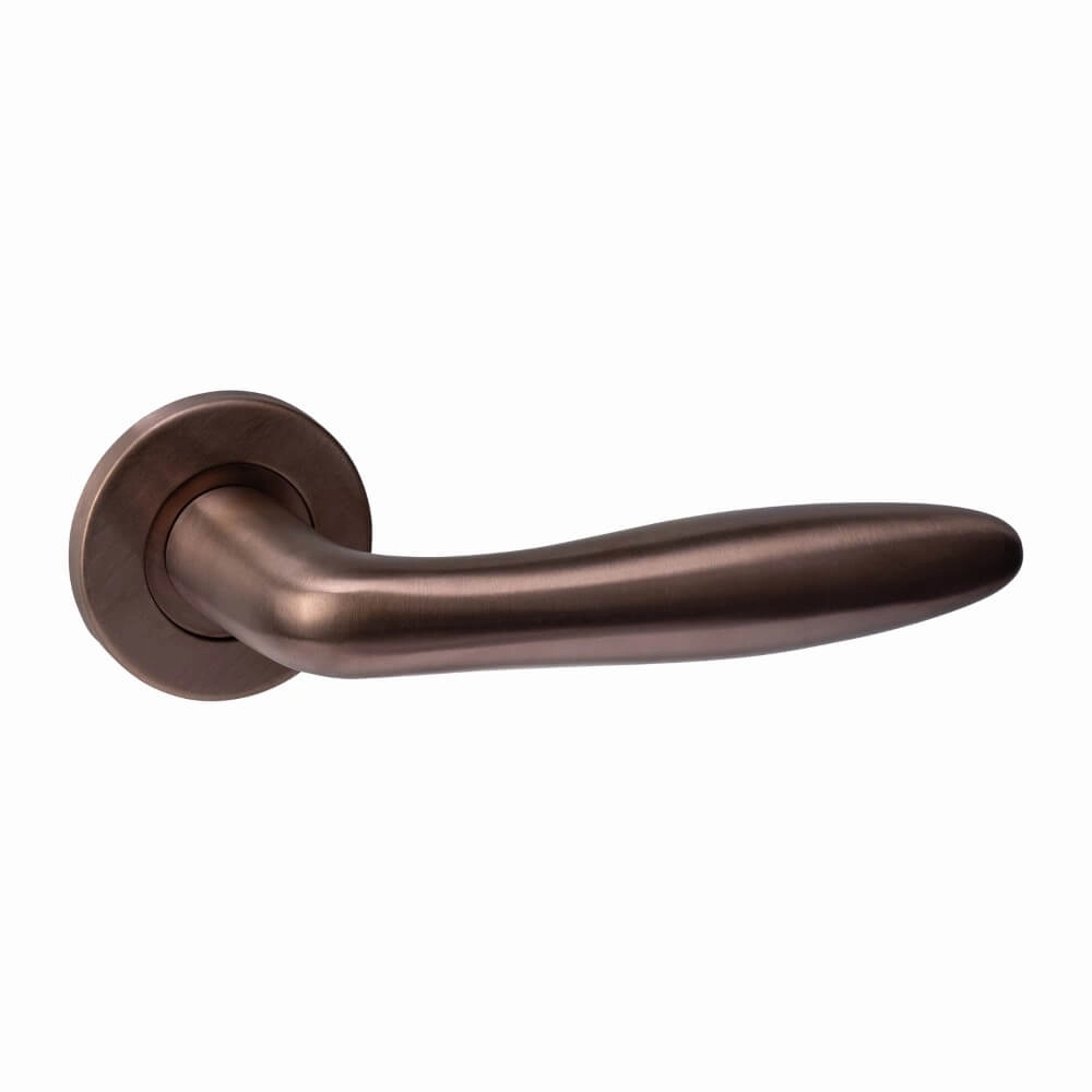 Türklinke Q 03 auf runder Rosette Bronze Intersteel 8714186695234