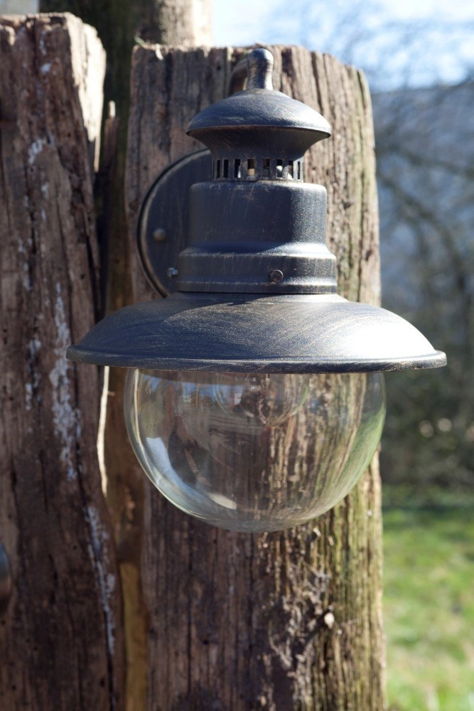 Ländliche Außenlampe Artu Brilliant 4004353110191