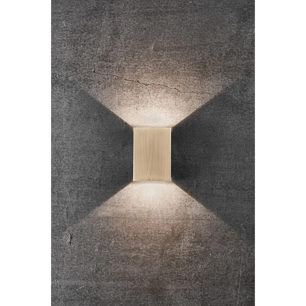Wandleuchte Messing Fold Schlankes Design Nordlux 5704924000560