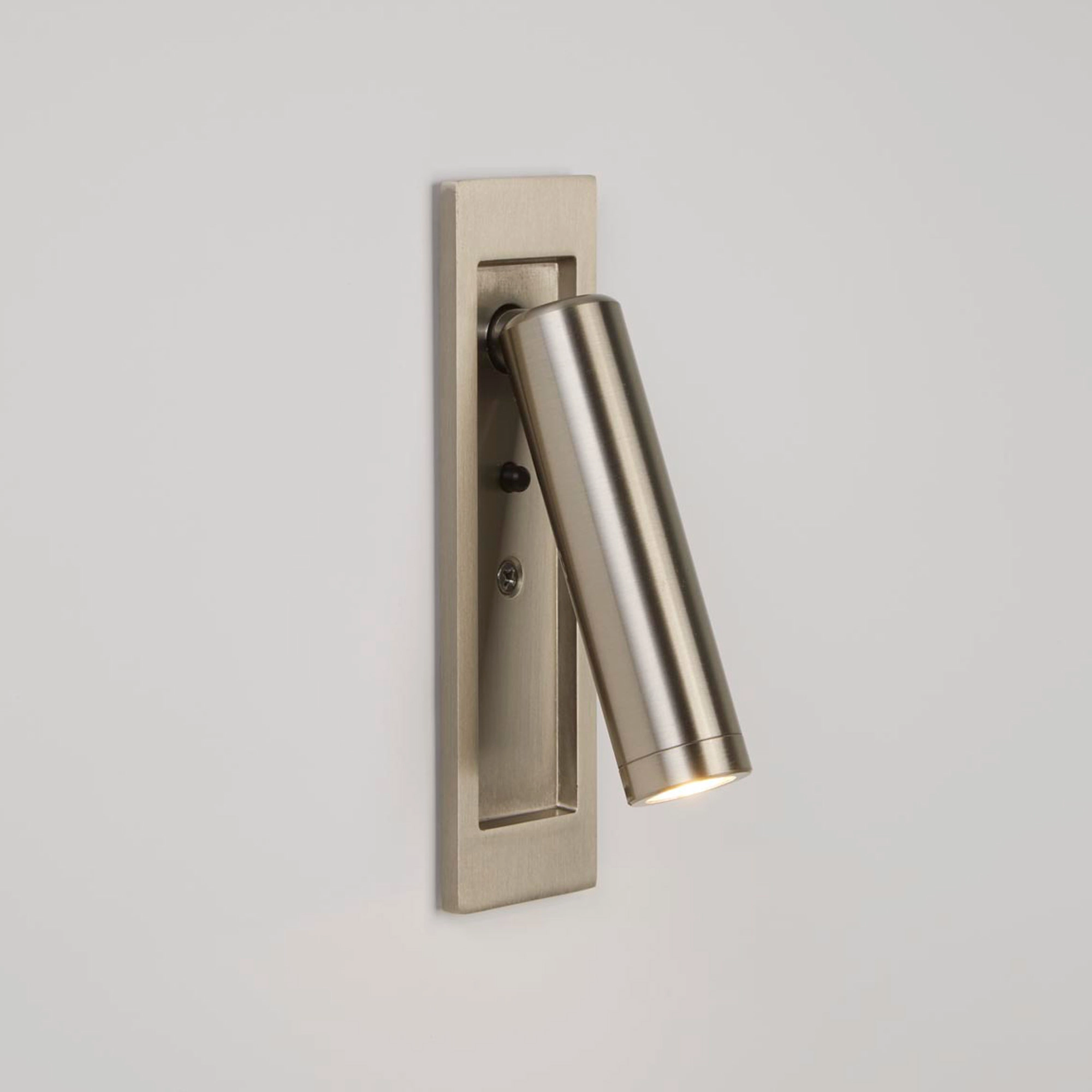 Nachttischlampe Marylebone Eingebauter Nickel