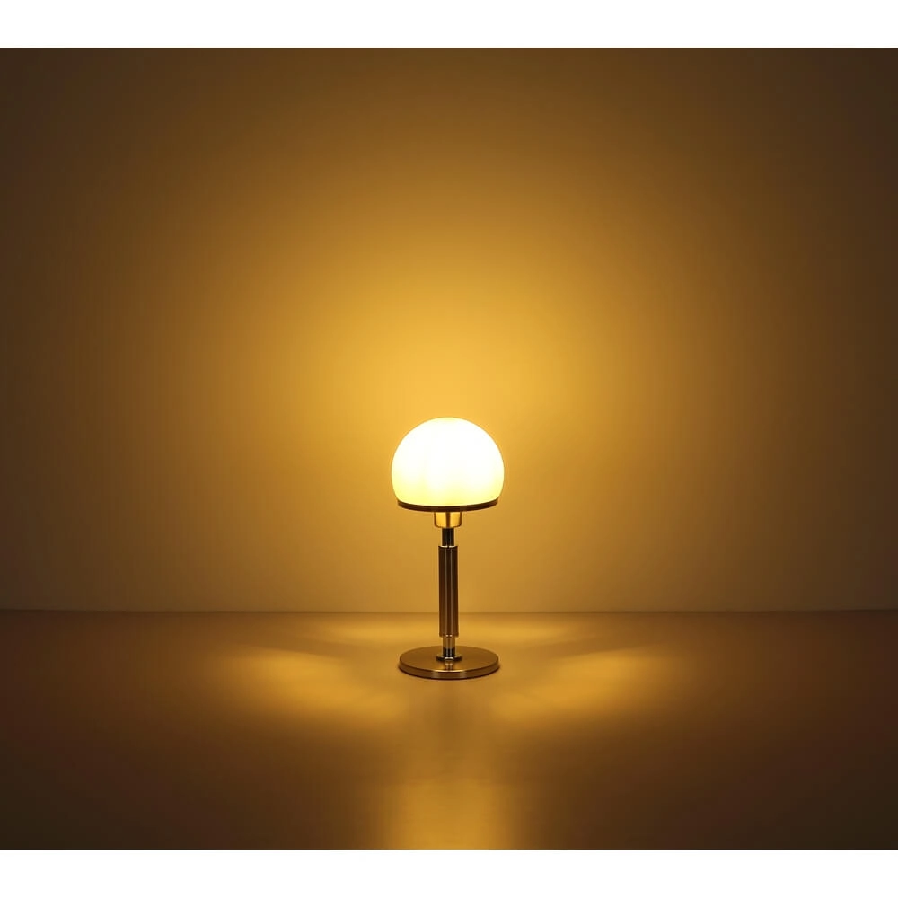 Tischlampe Haku Gold mit weißem Glas Globo 9007371450312