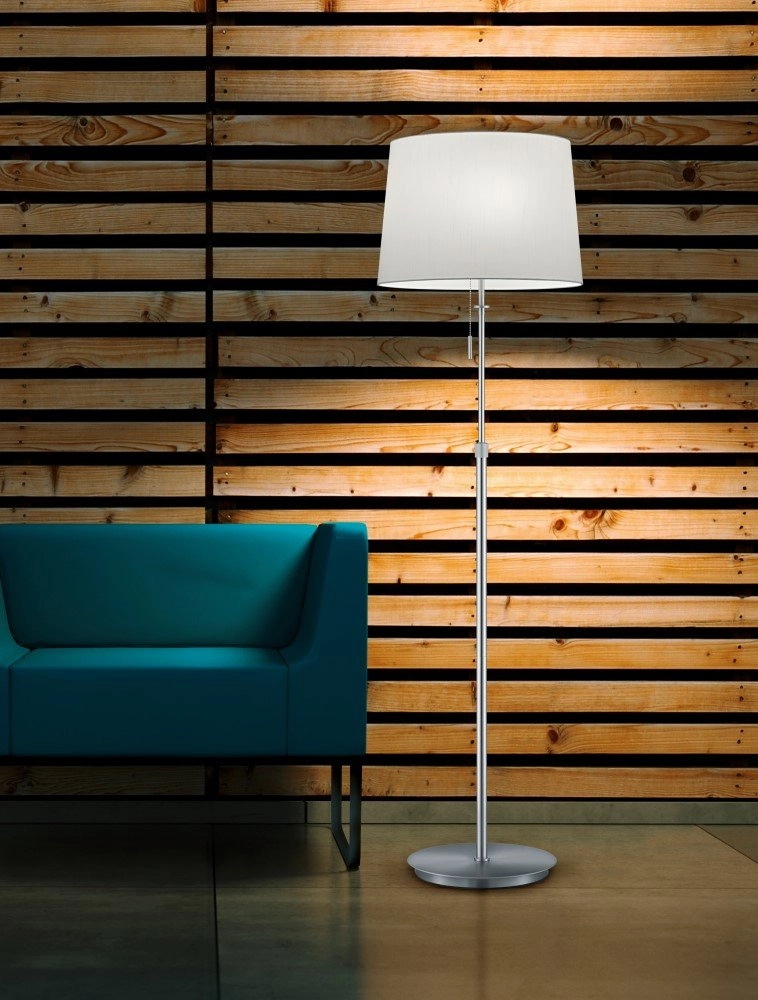 Stehlamp Lyon 138 cm Metallgrau Trio 4017807389654