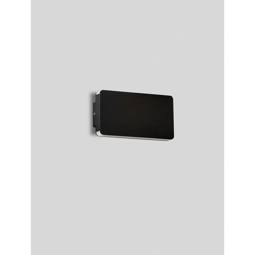 Schwarze Wandleuchte Artu Entwurf Lyora 5212017476494