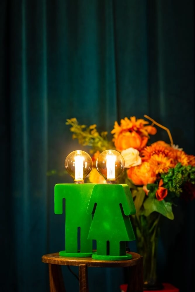 Tischlampe aus Holz Eve Velvet Grün ETH 8720195301530