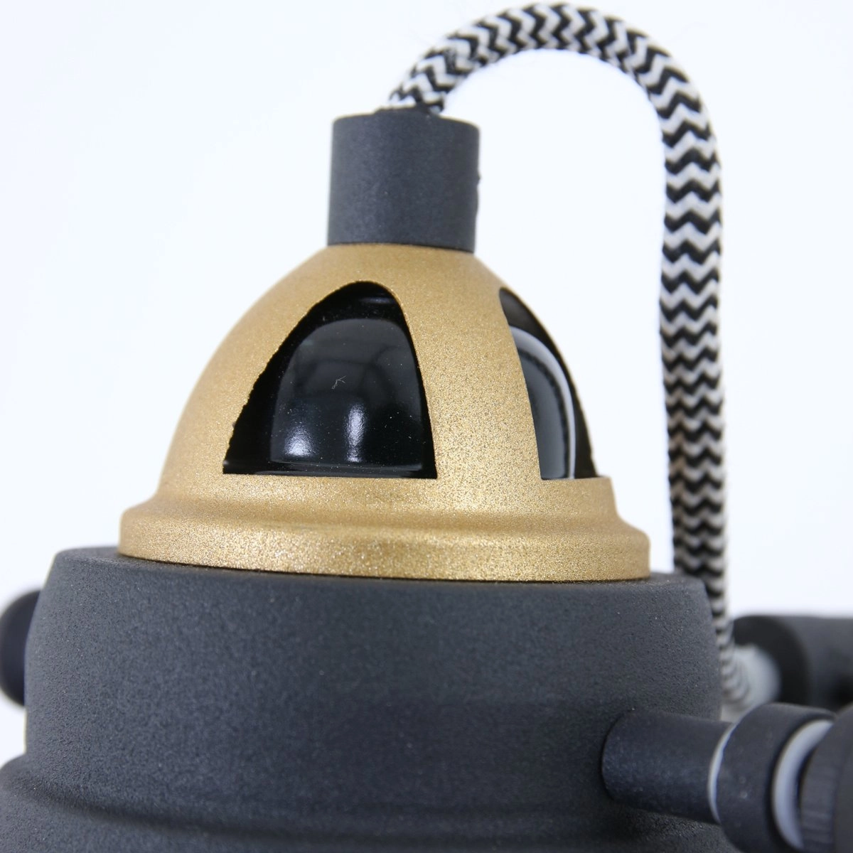 Tischlampe Mexlite Vor dem Tisch Steinhauer 8712746114737