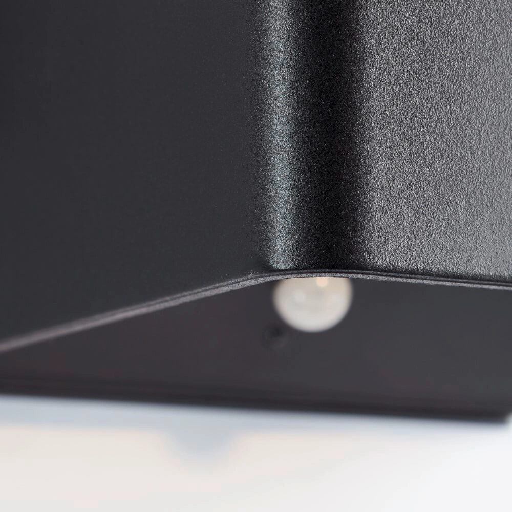 Kabellose Außenleuchte Iseo wiederaufladbar mit Sensor Brilliant 4004353435577