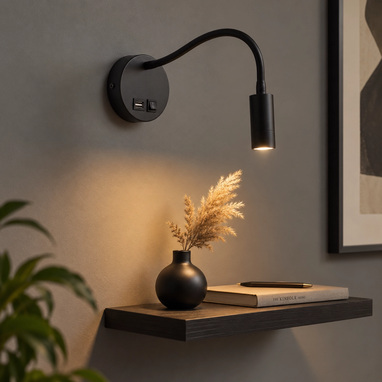 Nachttischlampe Flex schwarz mit USB-Anschluss