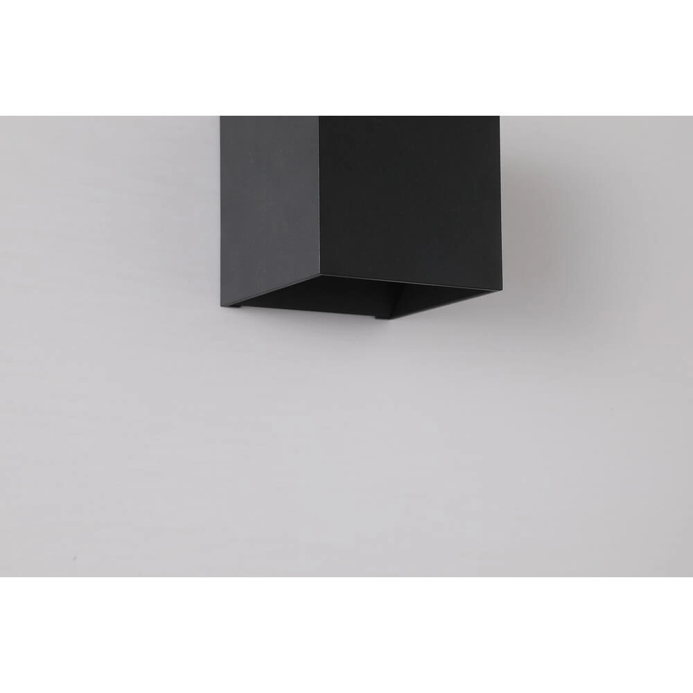 Quadratische Wandleuchte Sifor schwarz Lyora 5053423285207