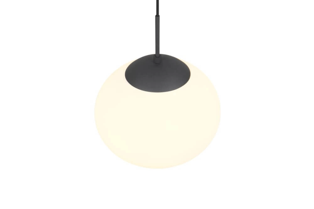 Ovale Hängelampe Fomento Ø 30cm - schwarz mit weißem Glas Trio 4017807616200