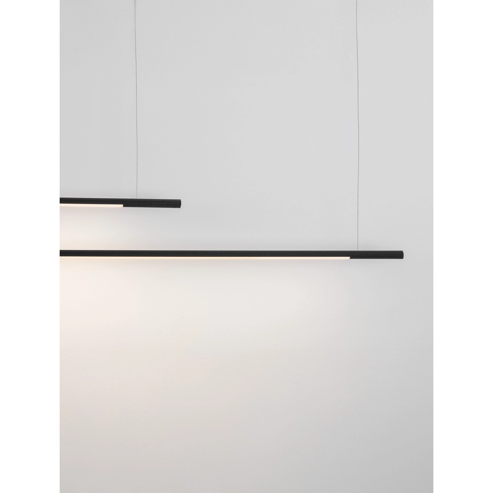 Schlanke Pendelleuchte Brillia schwarz 161cm Lyora 5212017473790