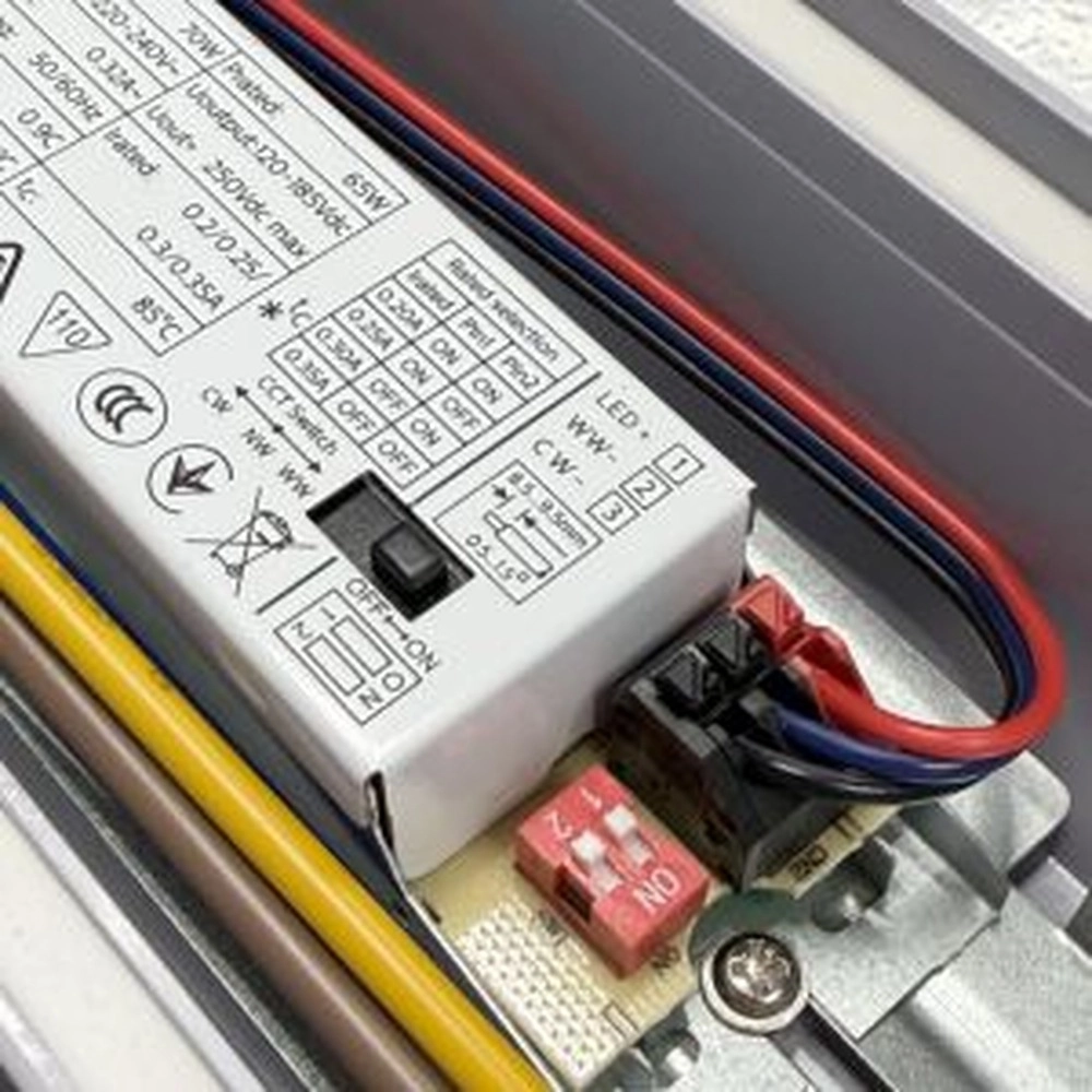 Spielplan SWD LED 150 cm – 35–60W – IP65 – 8400 lm Lyora 8720999813666
