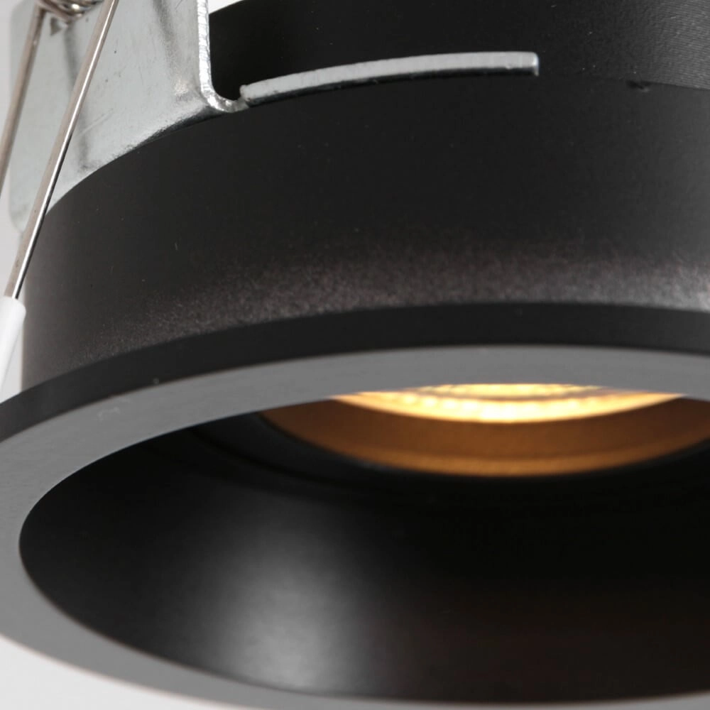 Schwarzer Einbaustrahler Pelite spot Ø 10cm Steinhauer 8712746152685