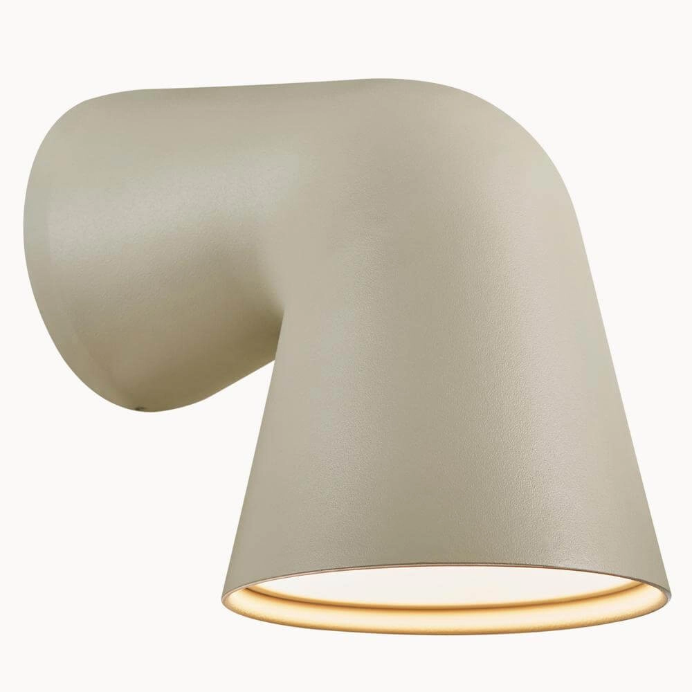 Design-Wandleuchte Front sandbraun