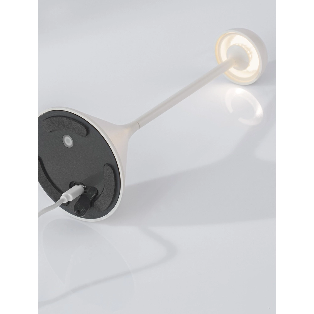 Tischlampe Dalt weiß wiederaufladbar mit USB Lyora 5212017477033