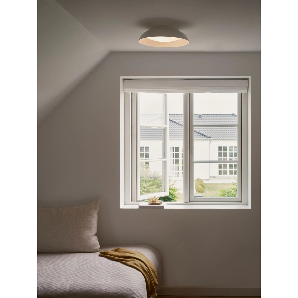 Zeitloses LED-Deckenlicht Nivora Ø 36cm