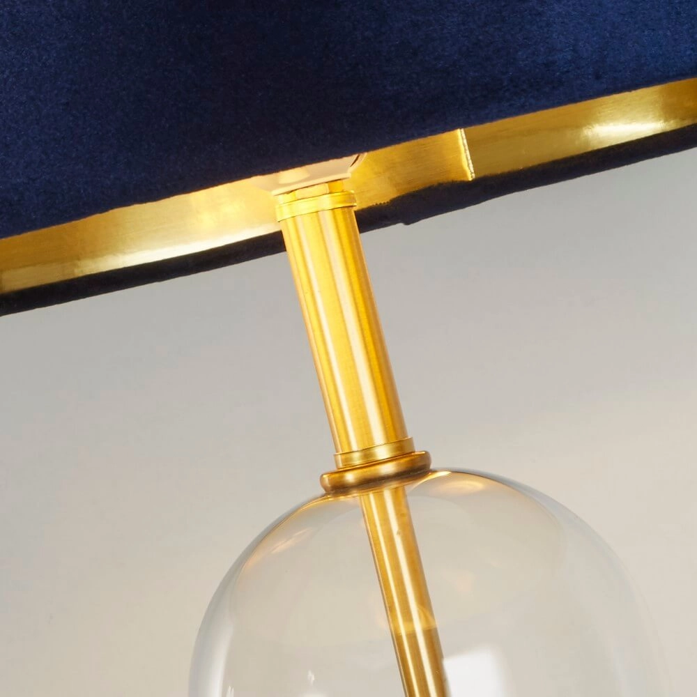 Tischlampe Oxford mit dunkelblauer Kapuze Searchlight 5053423256788
