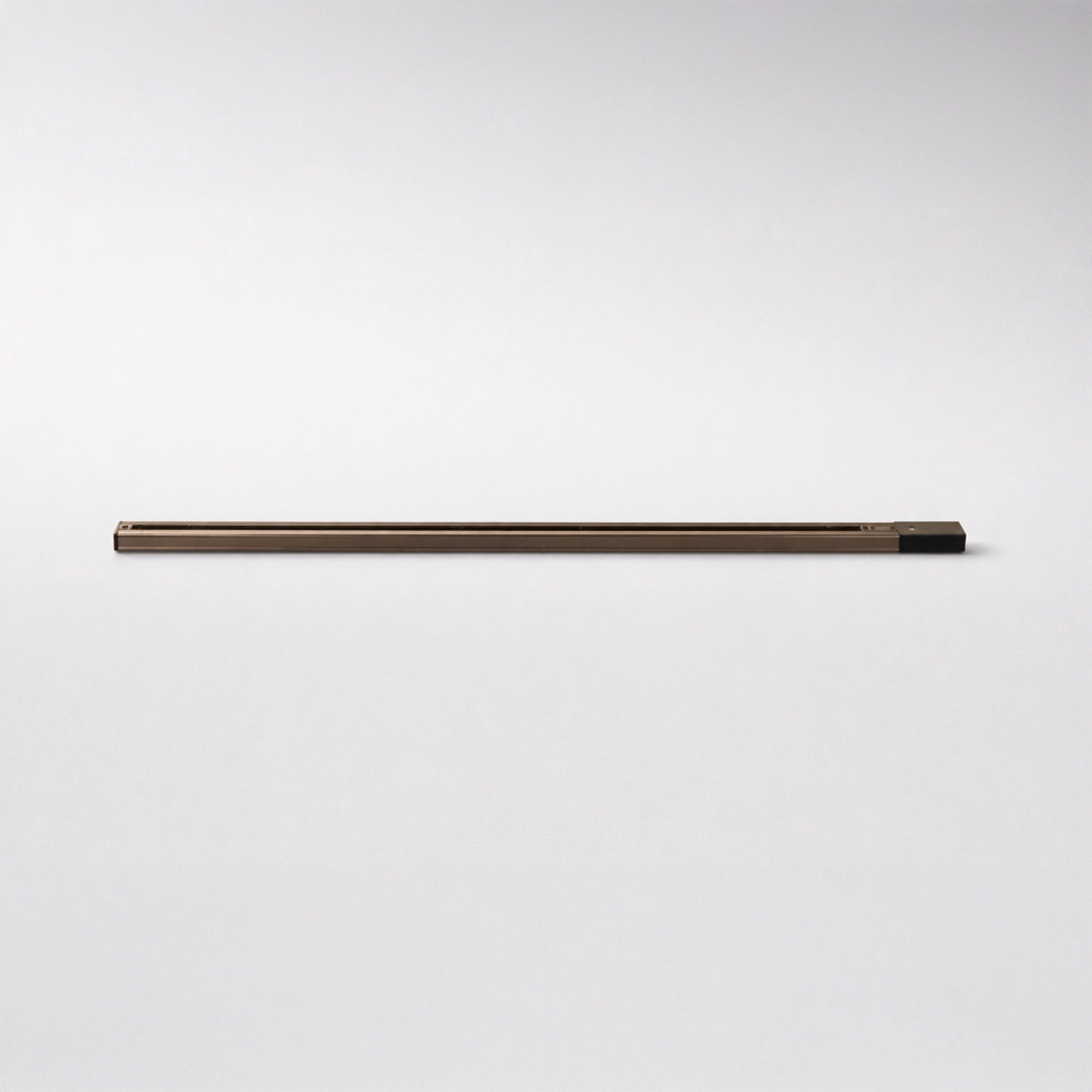 1 Meter Schiene mit Stromversorgung TraQ Bronze