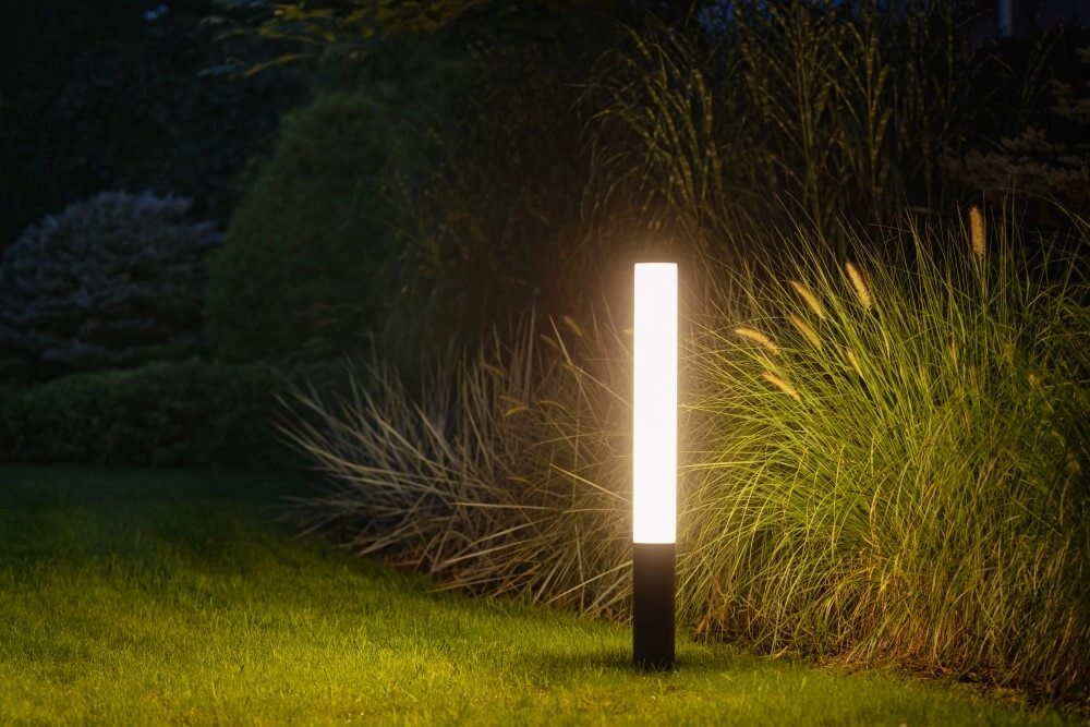 Schlanke Gartenleuchte Mia M LED 100cm Lyora 5903139113748