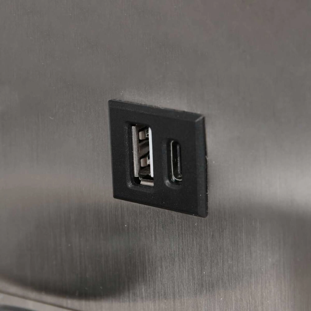 Nachttischlampe aus Edelstahl Upround mit Ladegerät und USB Steinhauer 8712746170443