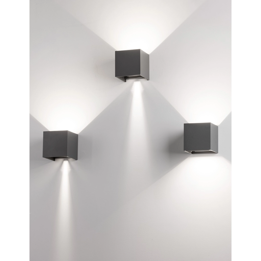 Quadratischer Aufputz-Spot Como grau