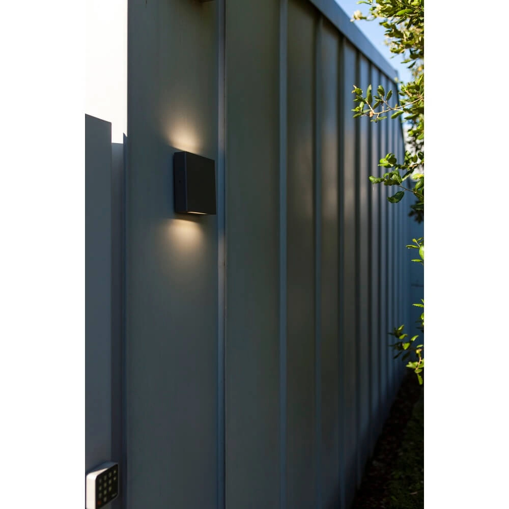 Led nach oben und unten Pili Lutec 6939412016788