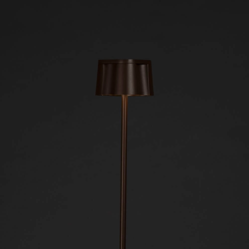 Rostbraune Stehlampe Nice für draußen KonstSmide 7318307831979