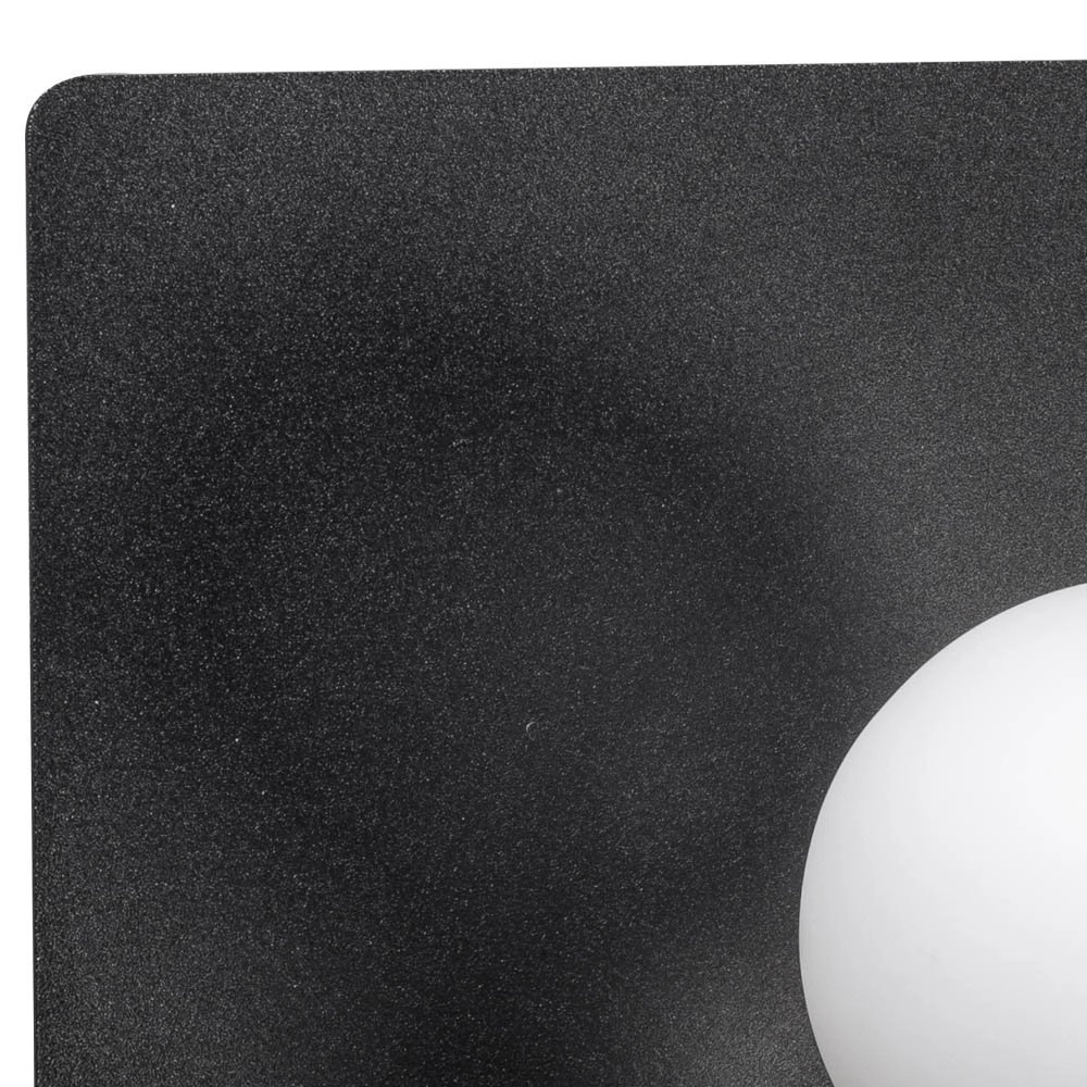 Wandlampe Magneto schwarz mit USB -Verbindung ETH 8719075189139