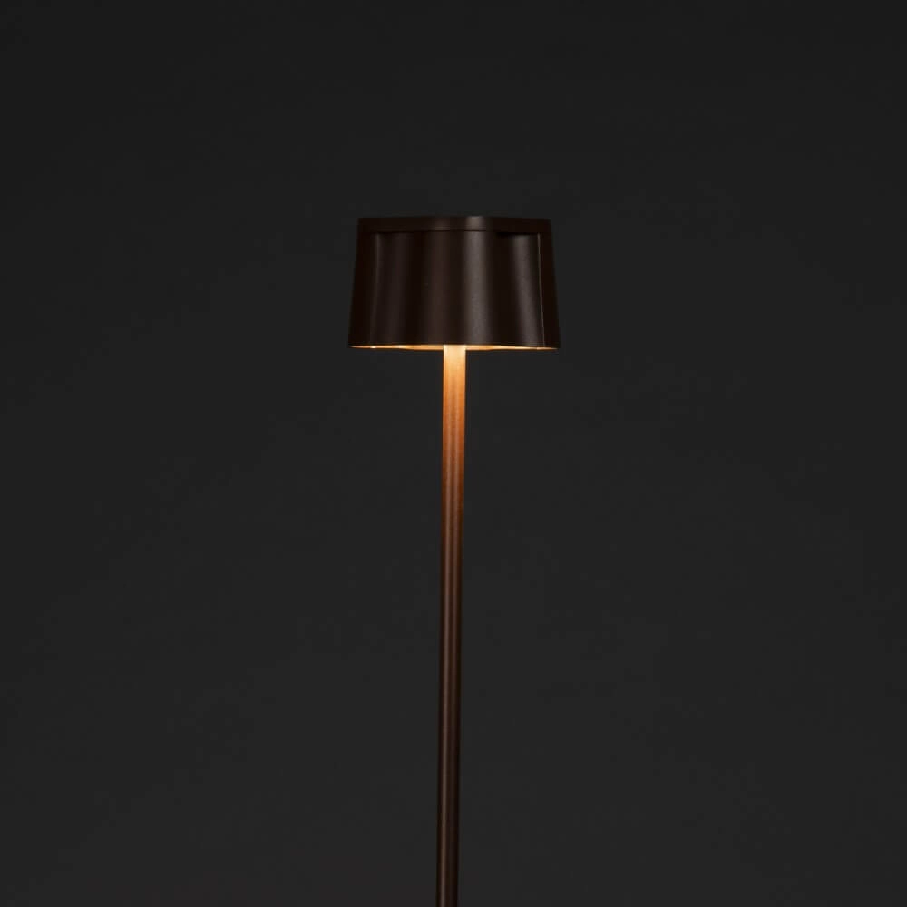 Rostbraune Stehlampe Nice für draußen KonstSmide 7318307831979