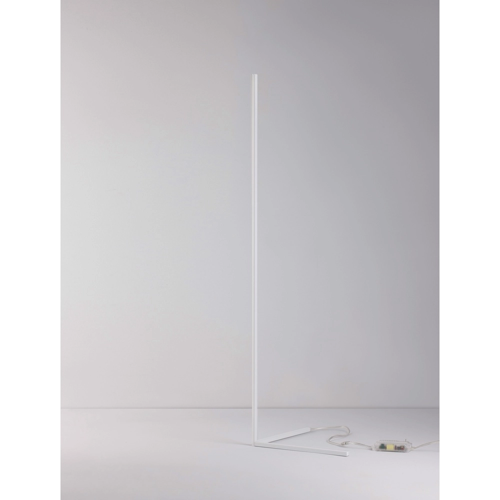 Stehlampe V-Line weiß Lyora 5212017433411