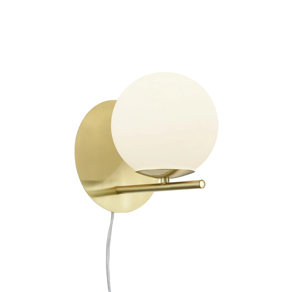 Wandlampe Pure Gold mit weißem Glas Trio 4017807436051