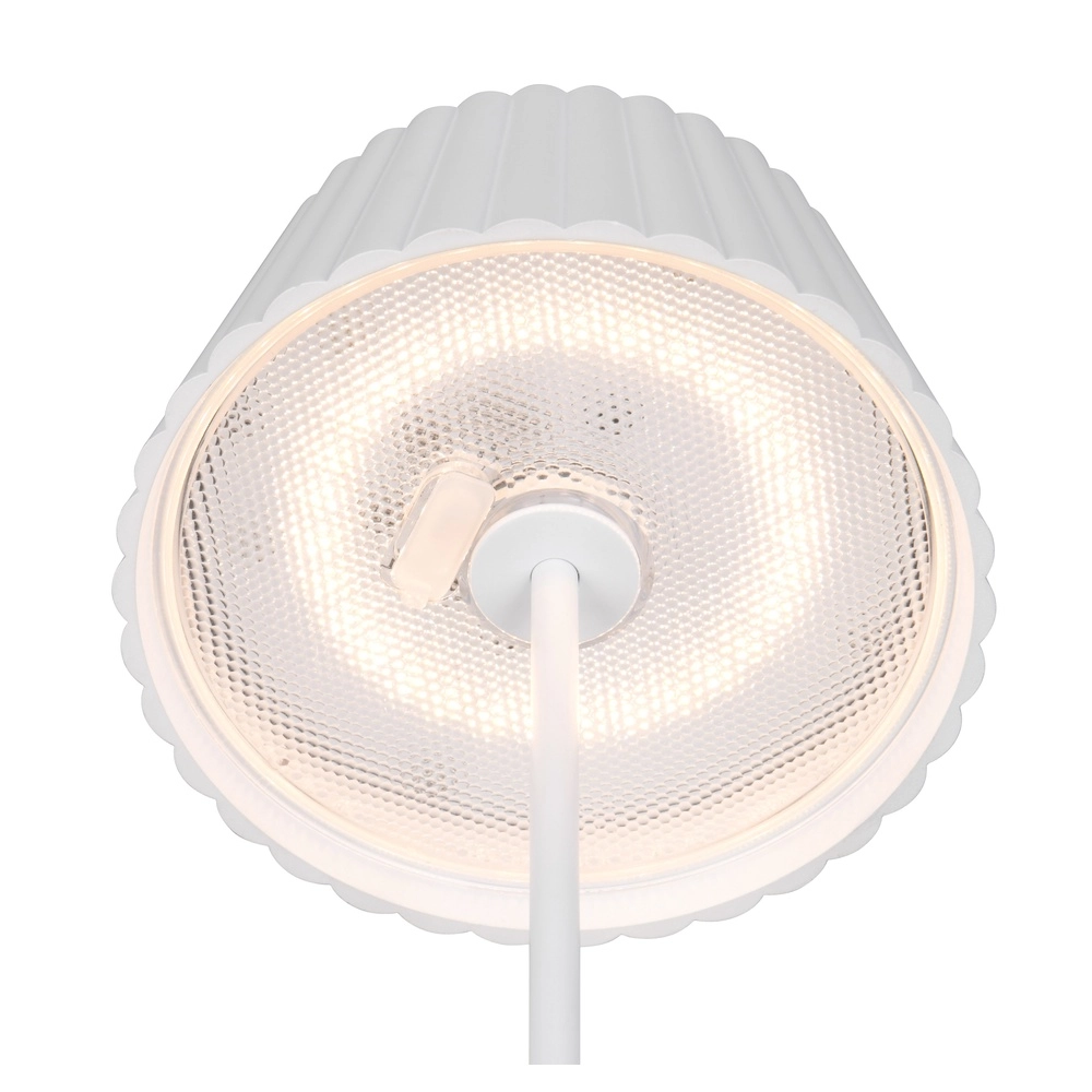 Stehlampe Suarez weiß Trio 4017807601749