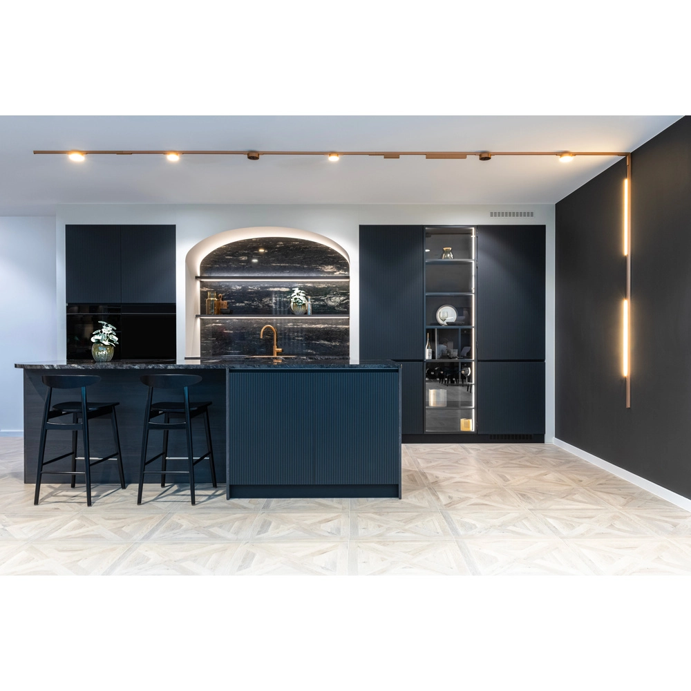 Vertikalwinkel-Einphasen-Phase Linial Champagner Premium by Lucide 5411212551993
