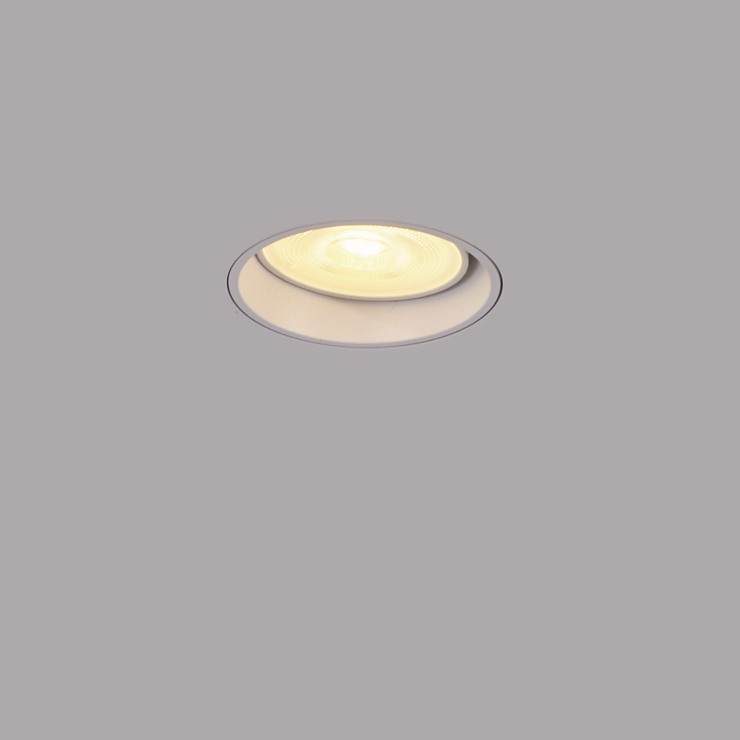 Eingelassener Stuckfleck Mini Weiß ohne Rand Lyora 5053423275598