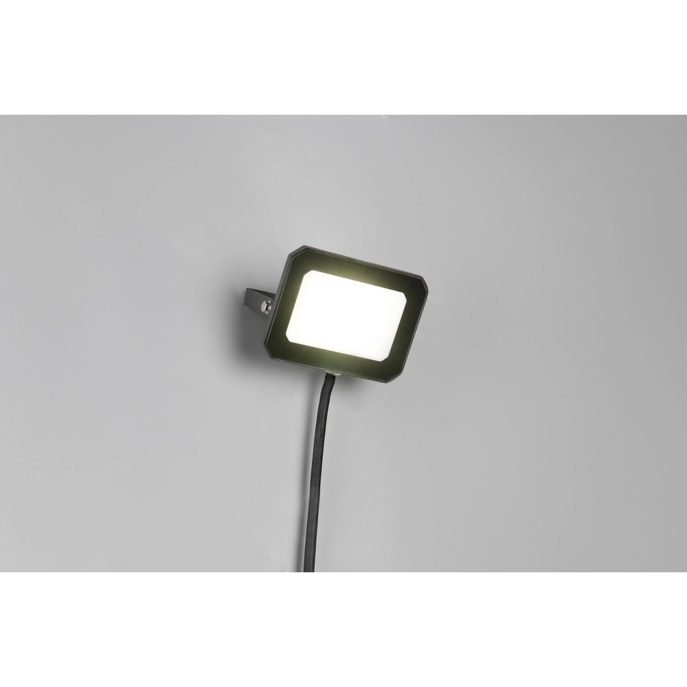 Wandleuchte Funchal schwarz 20W Trio 4017807648065