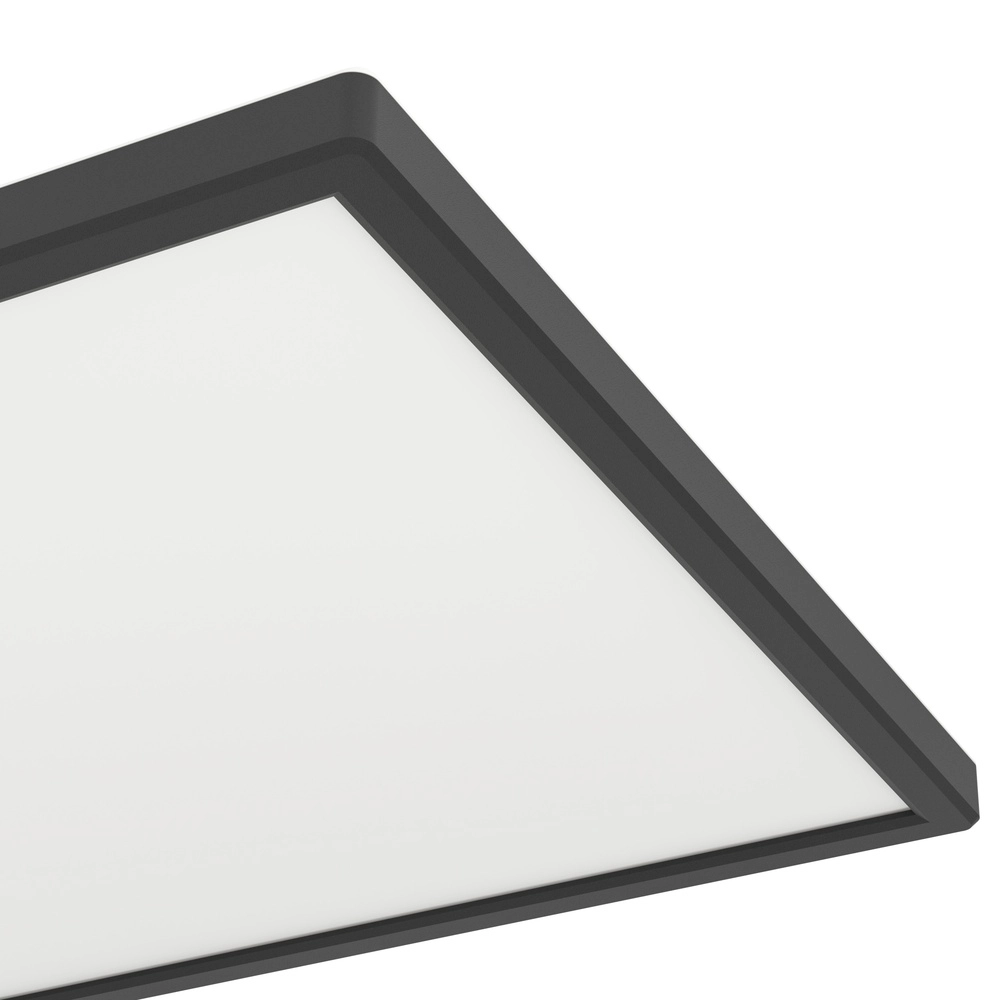 Deckenlampe im Badezimmer Rovito Quadrat – Schwarz – 57x30 cm Eglo 9008606329908