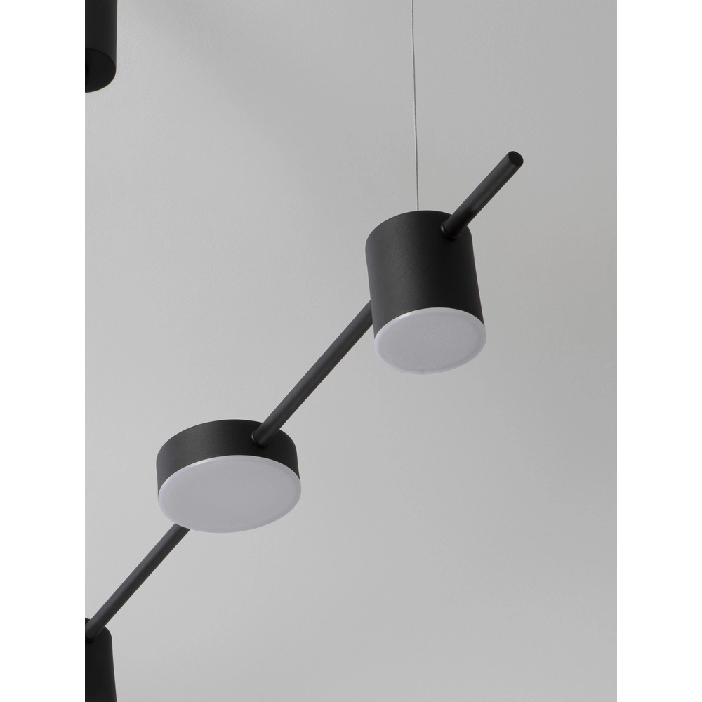Schwarze Pendelleuchte Nordik Ausführung 127cm Lyora 5212017440709