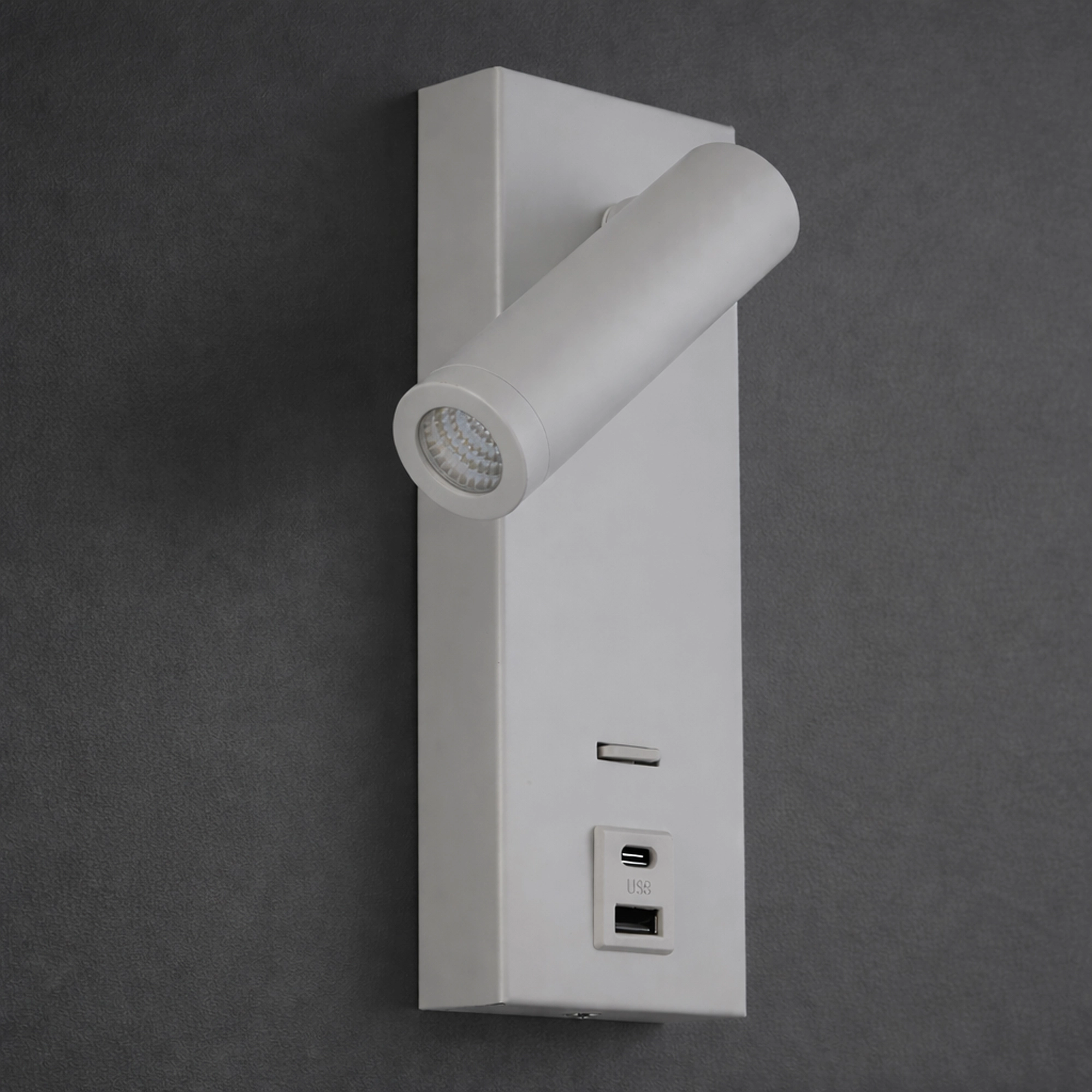 Weiße Nachttischlampe Marlow mit USB Lyora 5053423275864