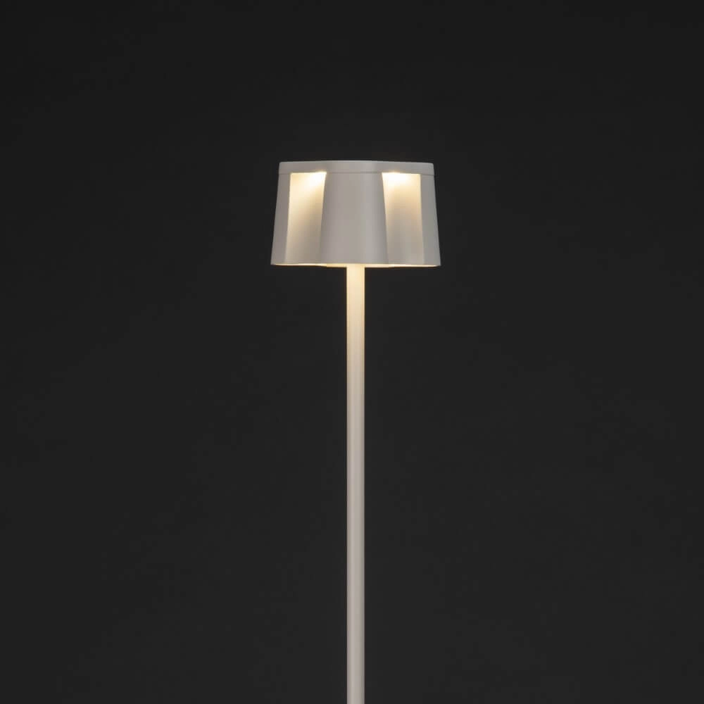 Weiße Stehlampe Nice für draußen KonstSmide 7318307831252