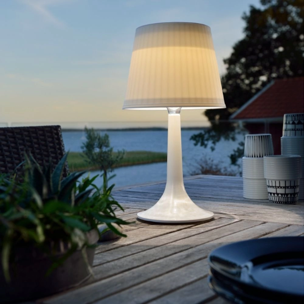 LED-Außenleuchte Assisi Solar Led White KonstSmide 7318301092024