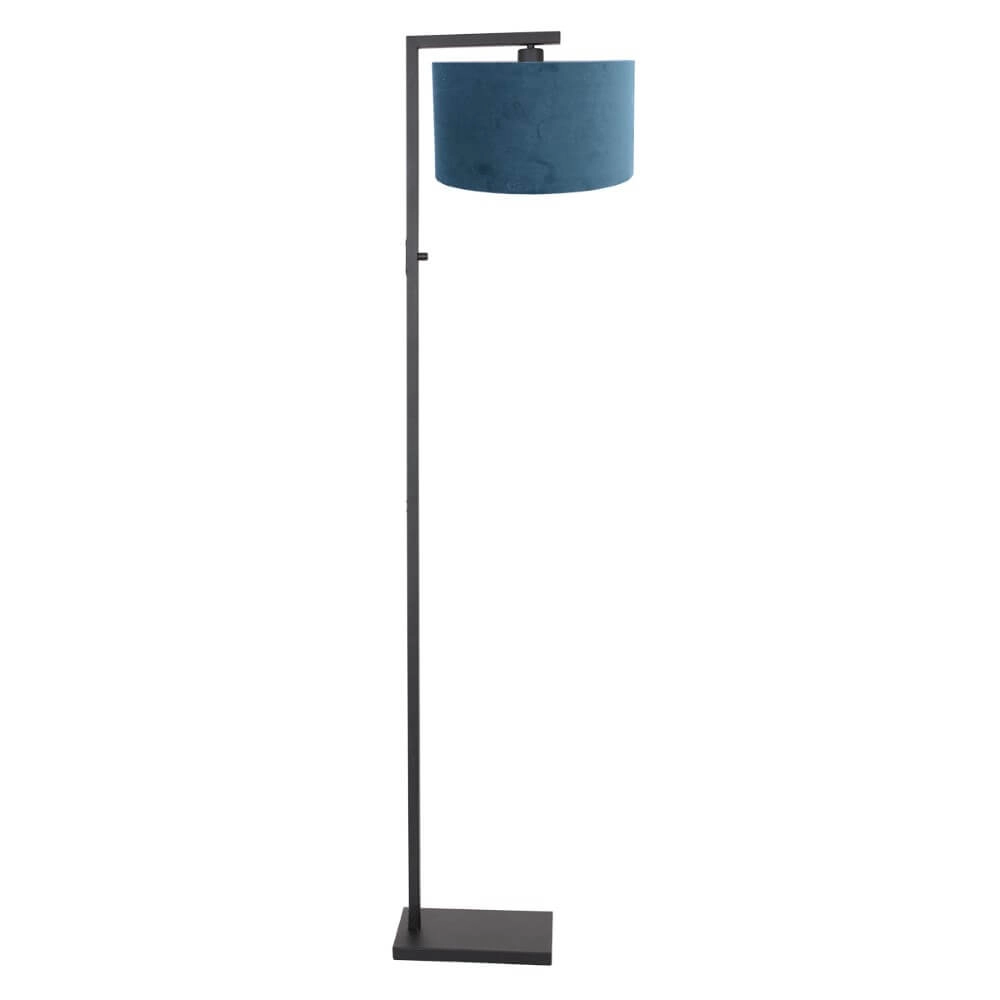 Schlanke Stehlampe Stanger mit blauem Samt