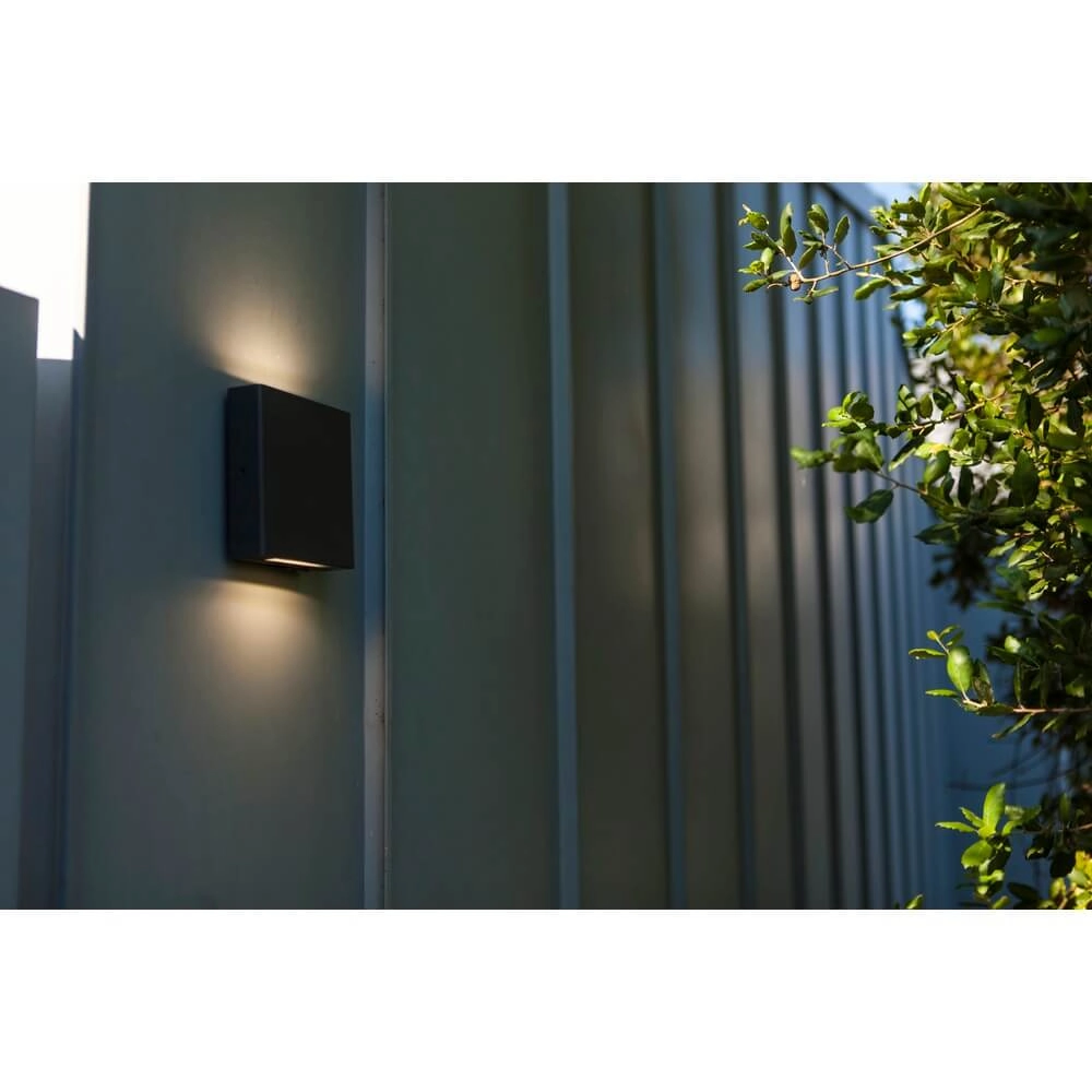 Led nach oben und unten Pili Lutec 6939412016788