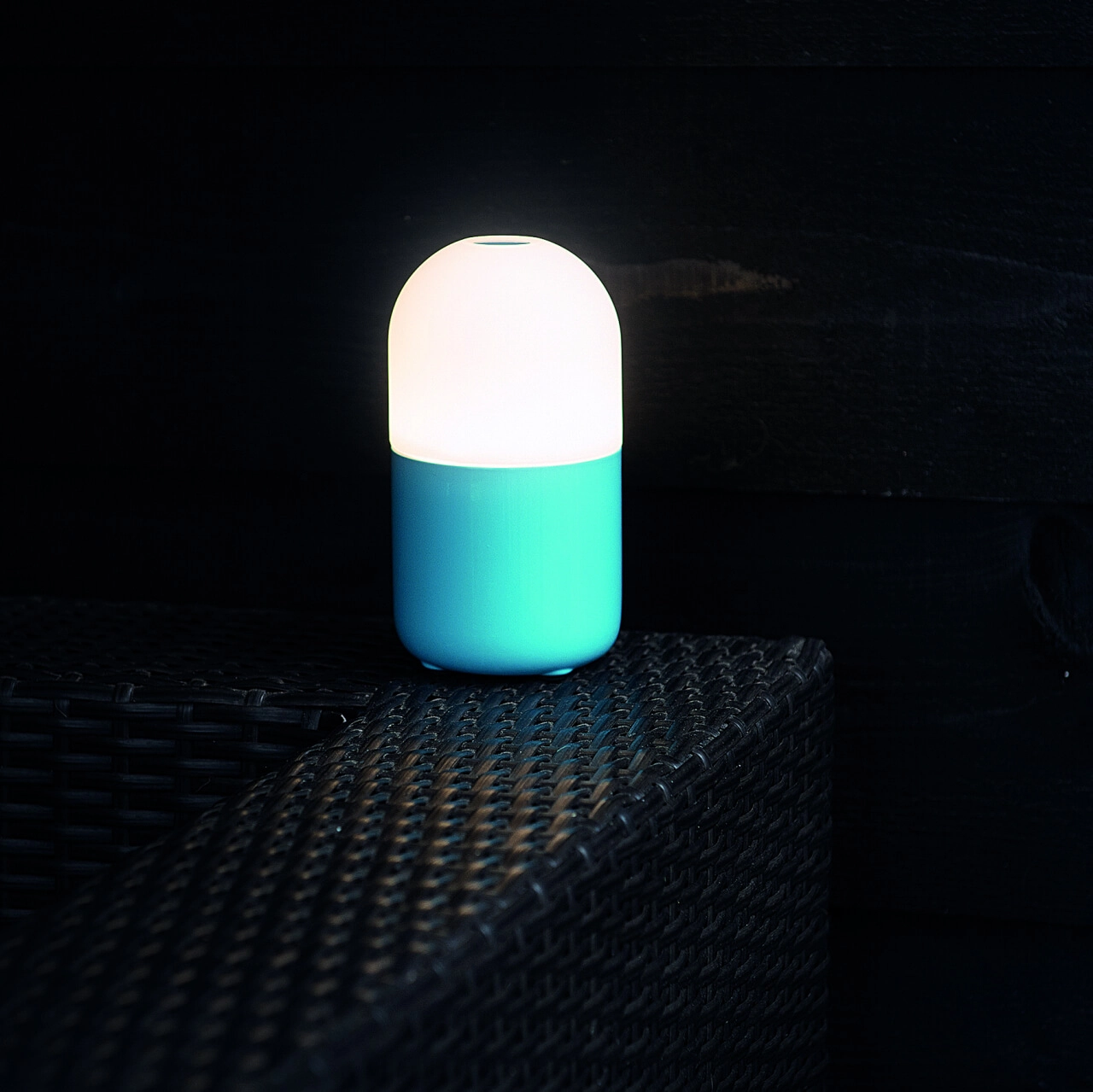 Table lamp SMOOZ Bean mint green GardenLights 5907800857580