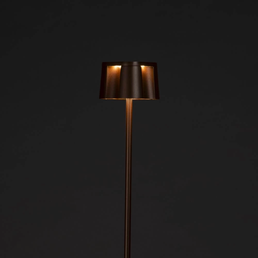 Rostbraune Stehlampe Nice für draußen KonstSmide 7318307831979