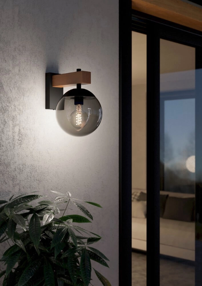 Glühbirnen-Außenlampe Bufalata Holz mit Rauchglas Eglo 9008606261765