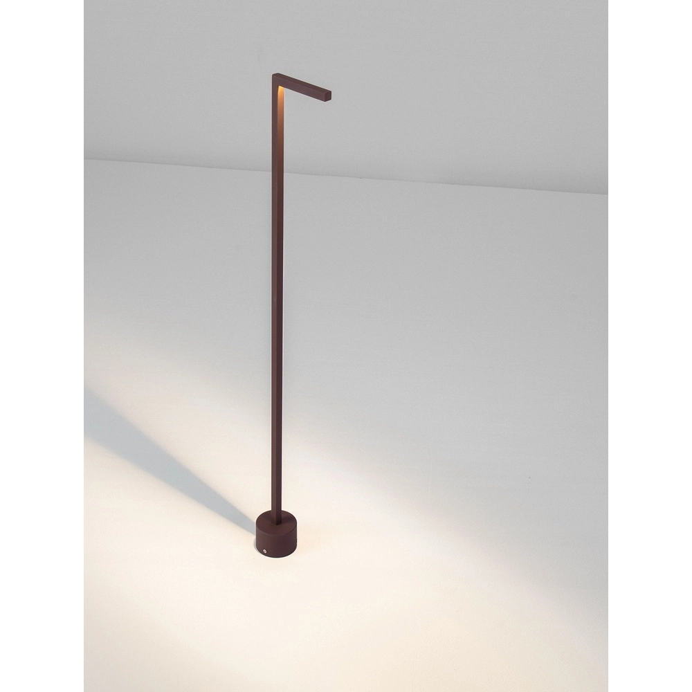 Schlanke Gartenleuchte Pipe Rostbraun 94,5cm
