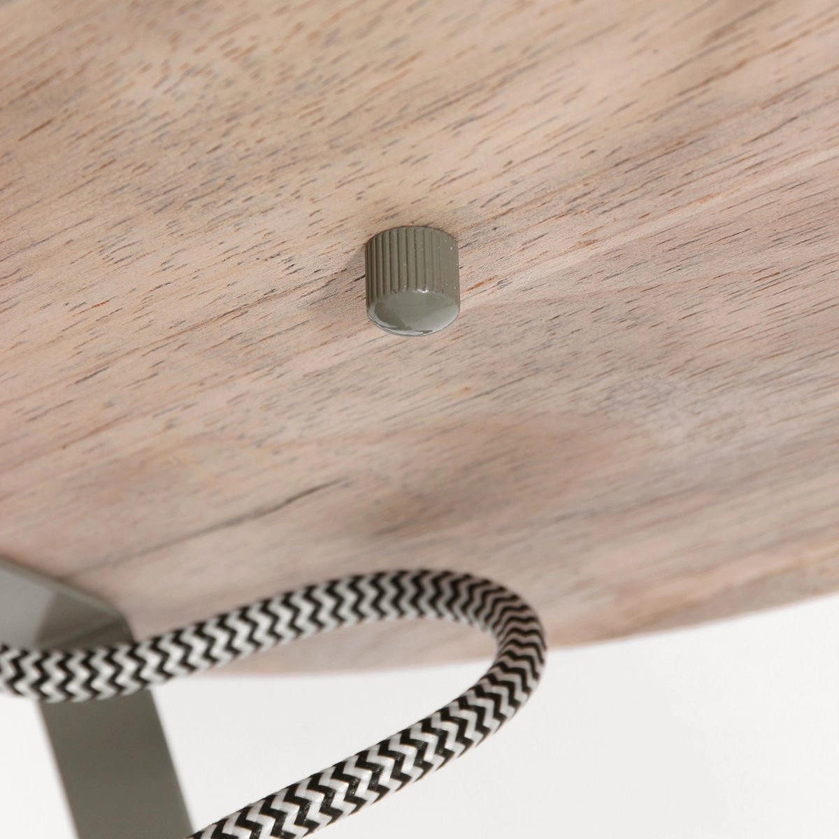 Industrielle Deckenleuchte Gearwood 3-flammiges Retro-Grün mit Holz Steinhauer 8712746135398